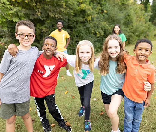 Group of smilling diverse children