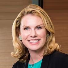 Lauren Koontz Headshot