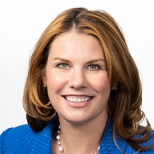 Lauren Koontz headshot